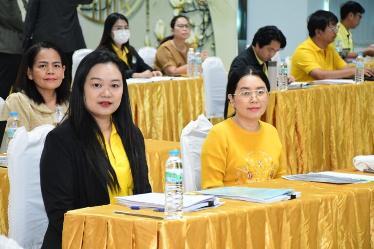 โครงการอบรมเชิงปฏิบัติการ เรื่อง การวิเคราะห์ค่างานเพื่อกำหนดระดับตำแหน่งที่สูงขึ้น